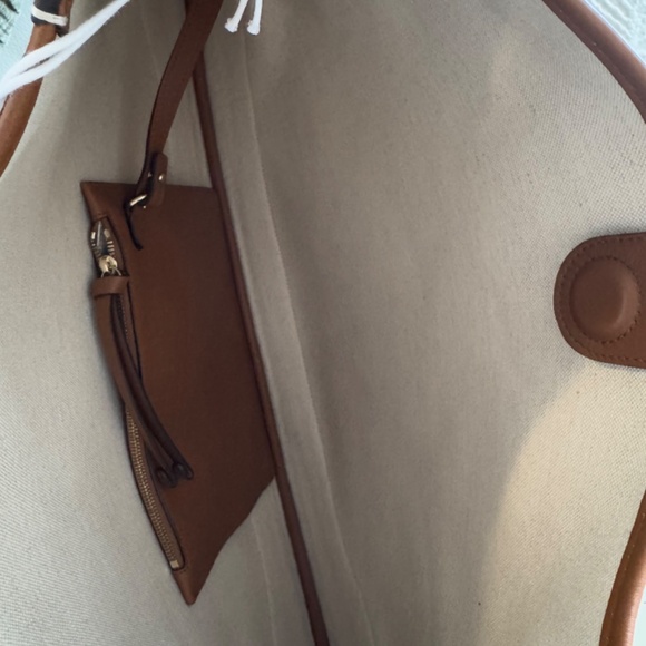 NWT Gucci B Shoulder Bag Natural Canvas - Picture 8 of 11